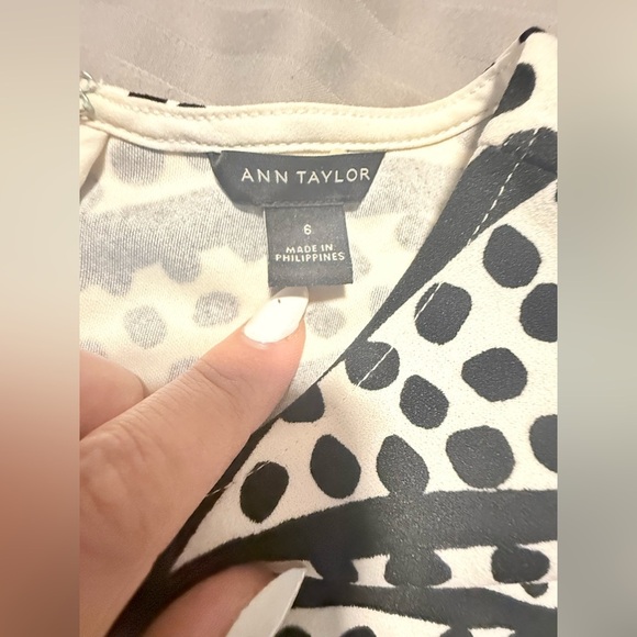 Ann Taylor Cheetah Leaf Shift Dress - Picture 5 of 9